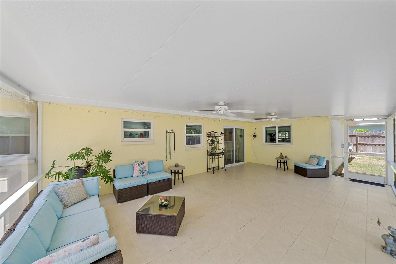 3247 WOODMONT DR, SARASOTA, FL, 34232