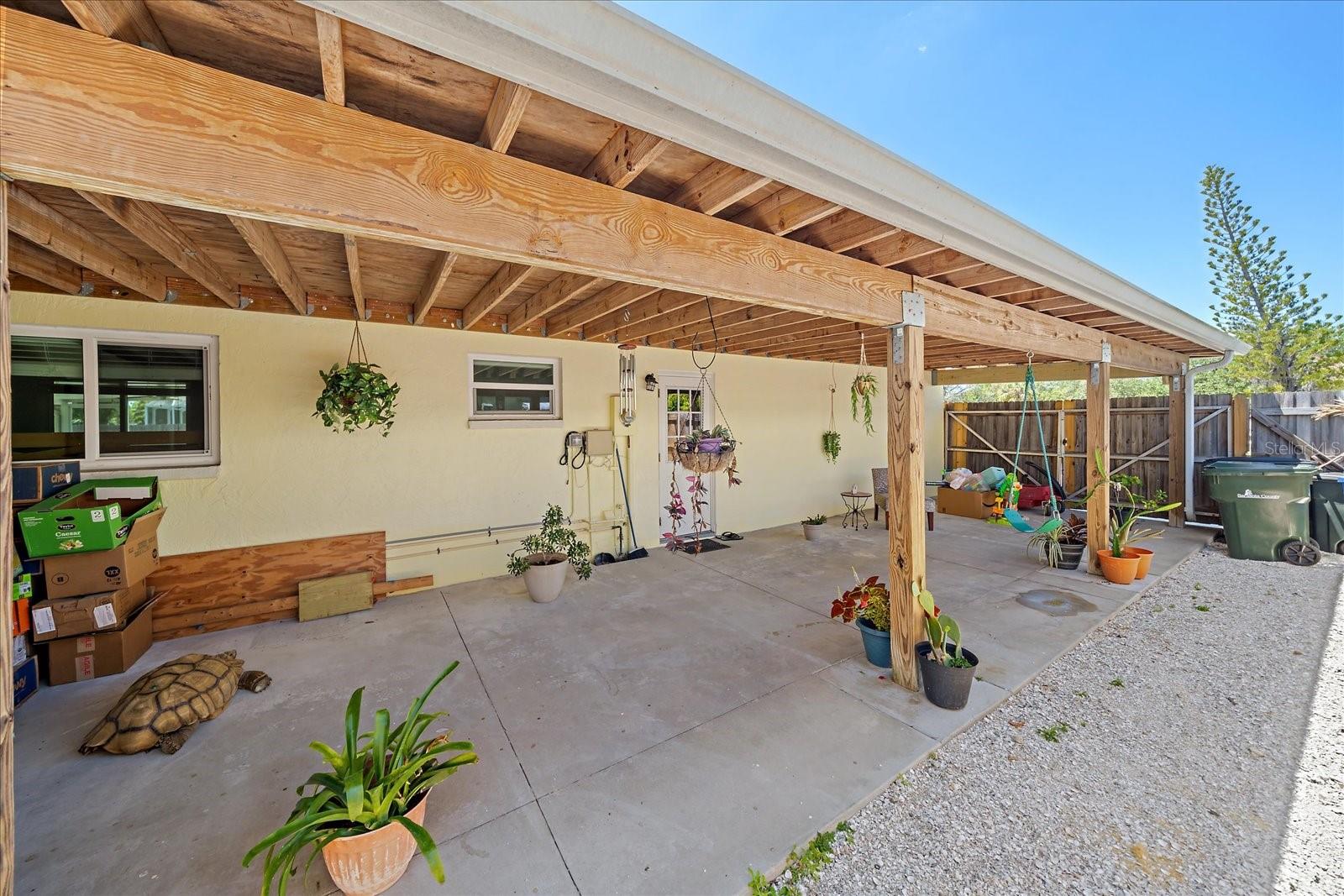 3247 WOODMONT DR, SARASOTA, FL, 34232