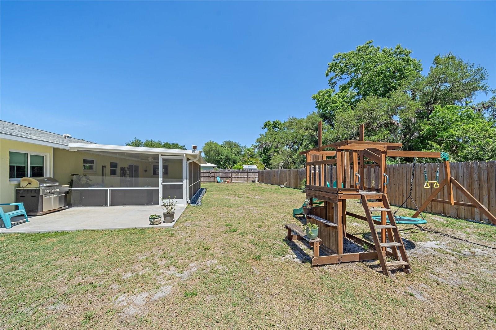 3247 WOODMONT DR, SARASOTA, FL, 34232