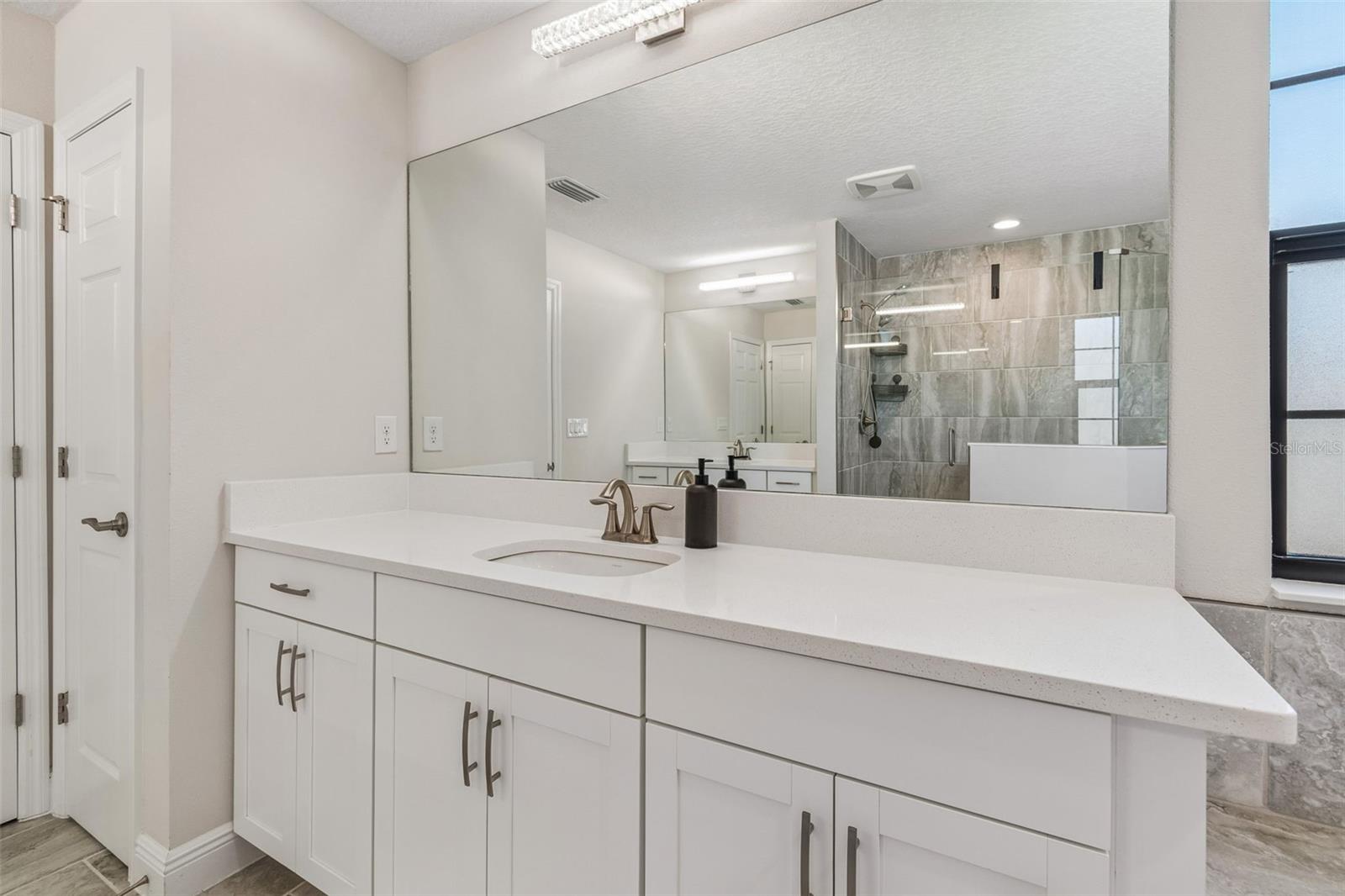 13154 TWIN BRIDGES DR, RIVERVIEW, FL, 33579