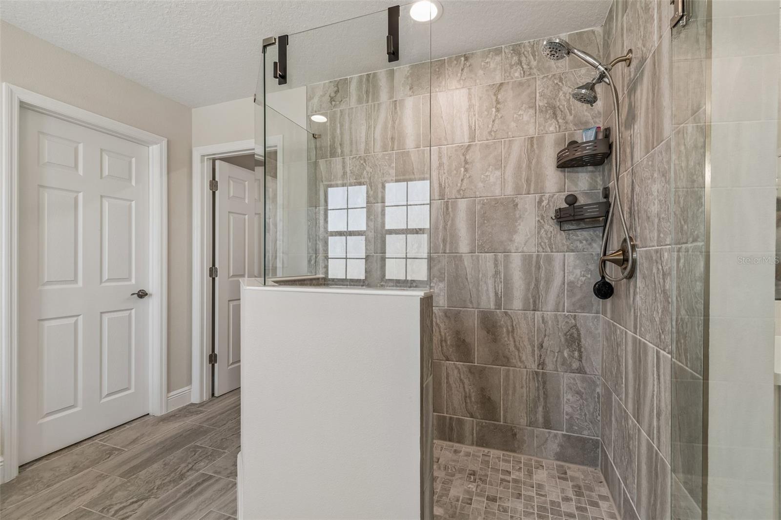 13154 TWIN BRIDGES DR, RIVERVIEW, FL, 33579