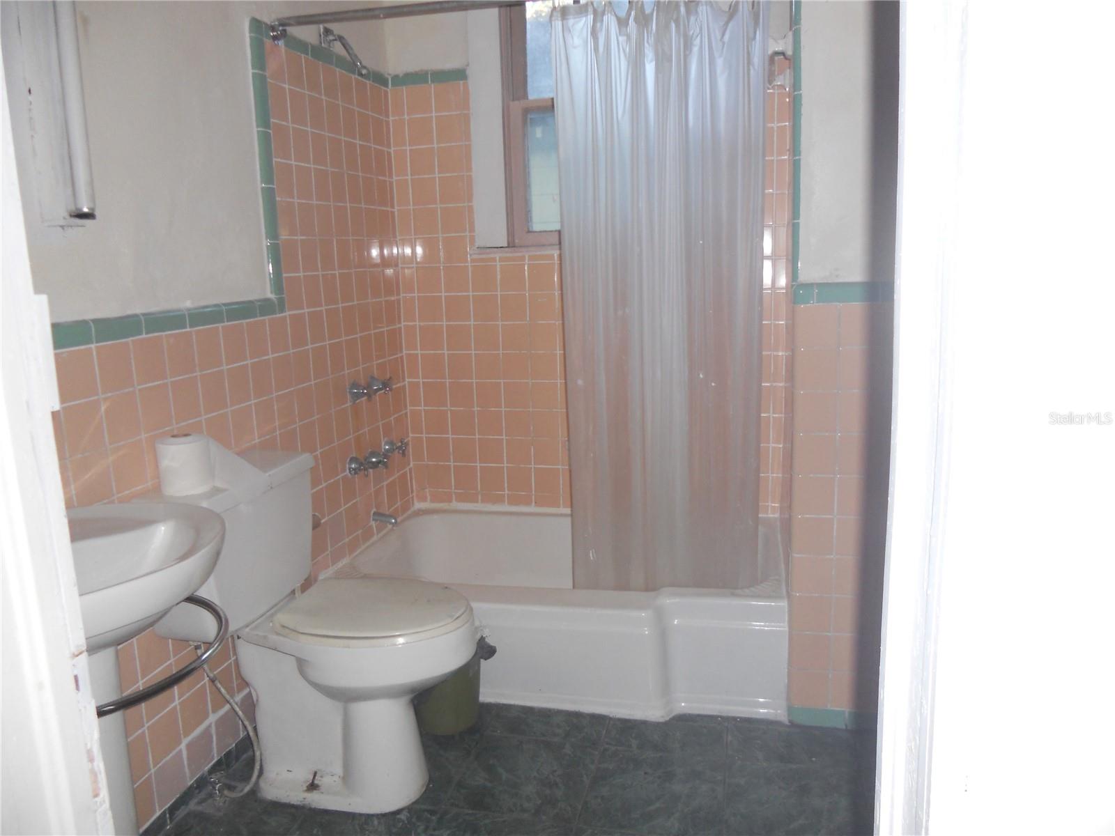 923 NW 5TH AVE NW, GAINESVILLE, FL, 32601