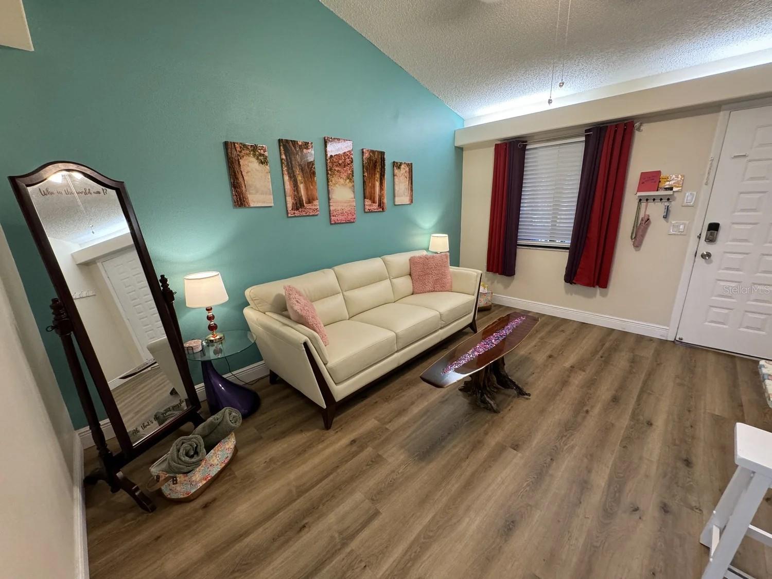 20865 HAULOVER CV #D-4, LUTZ, FL, 33558