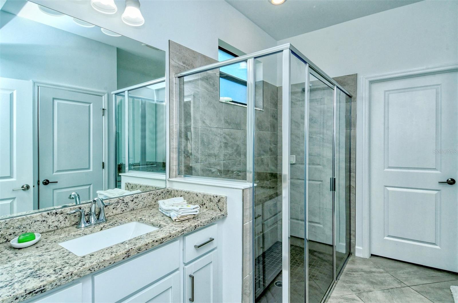 15957 CLEAR SKIES PL, BRADENTON, FL, 34211