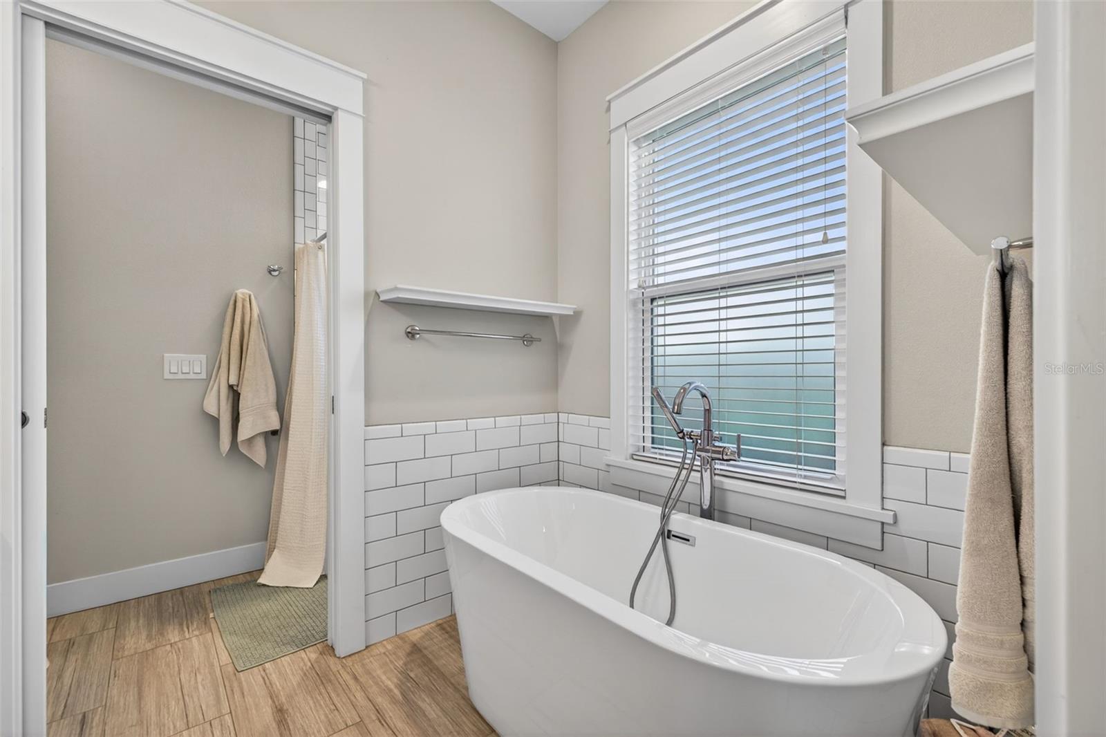 1137 55TH AVE N, ST PETERSBURG, FL, 33703