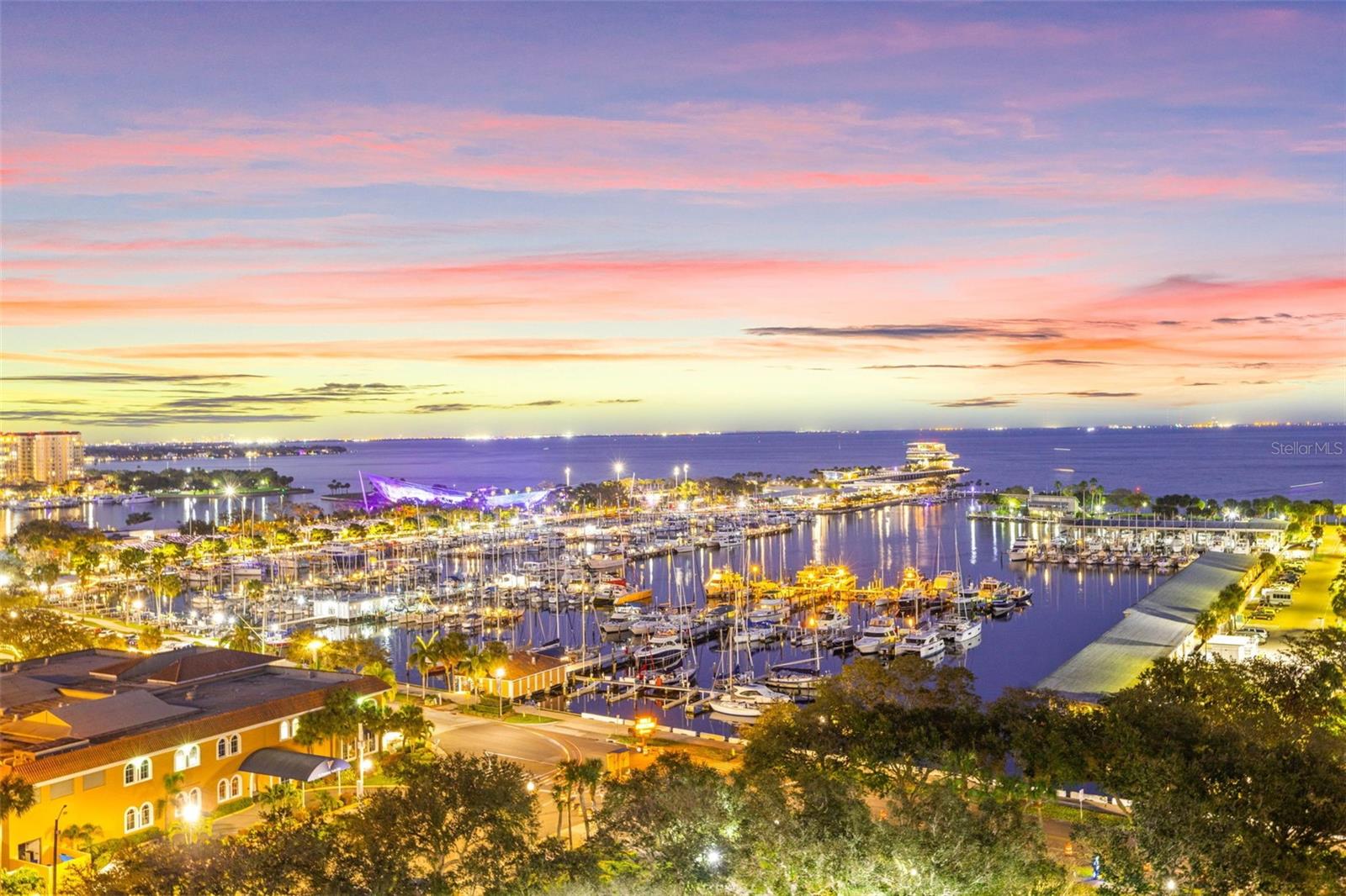 1137 55TH AVE N, ST PETERSBURG, FL, 33703