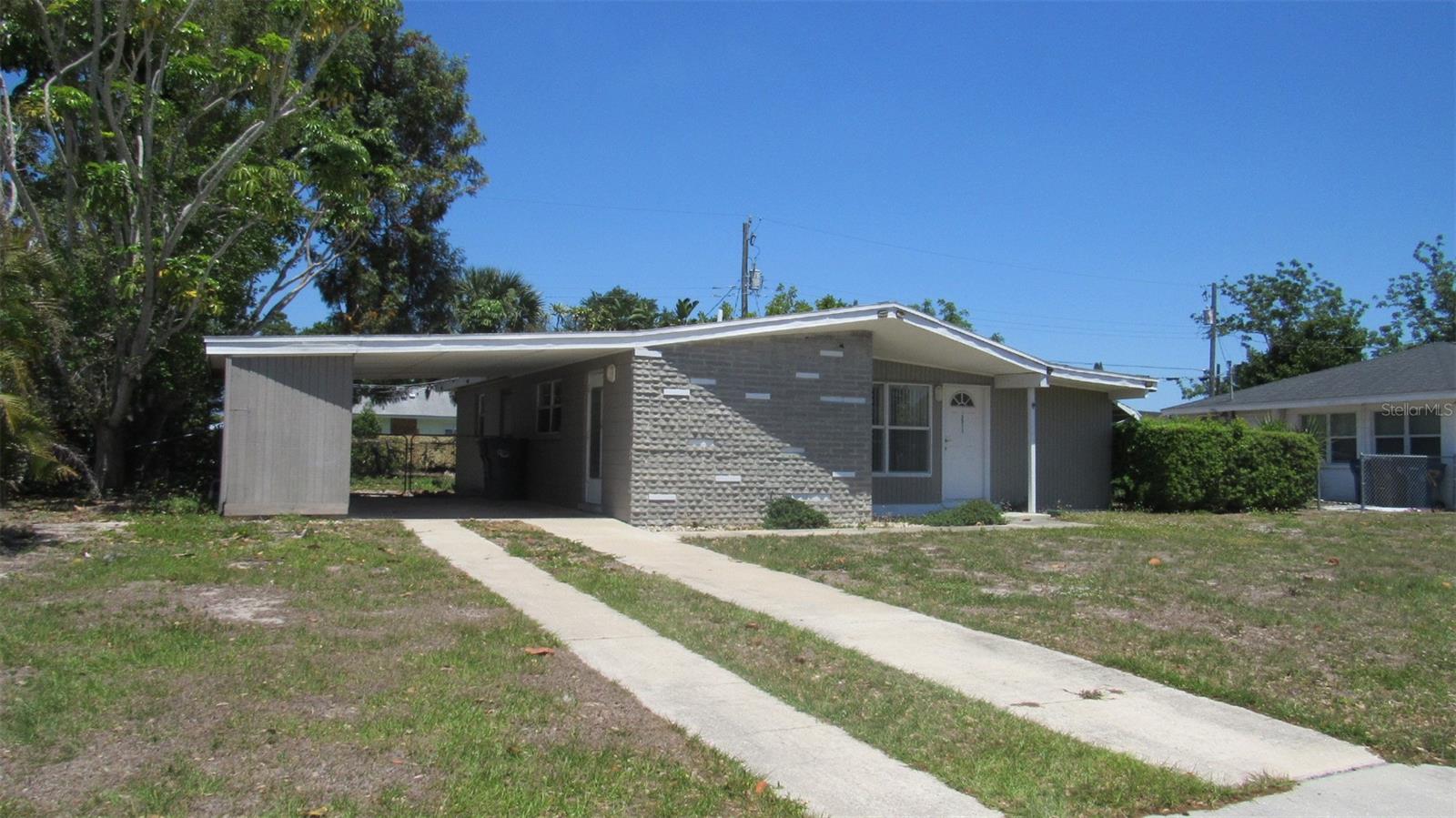 2211 EMORY AVE, BRADENTON, FL, 34207