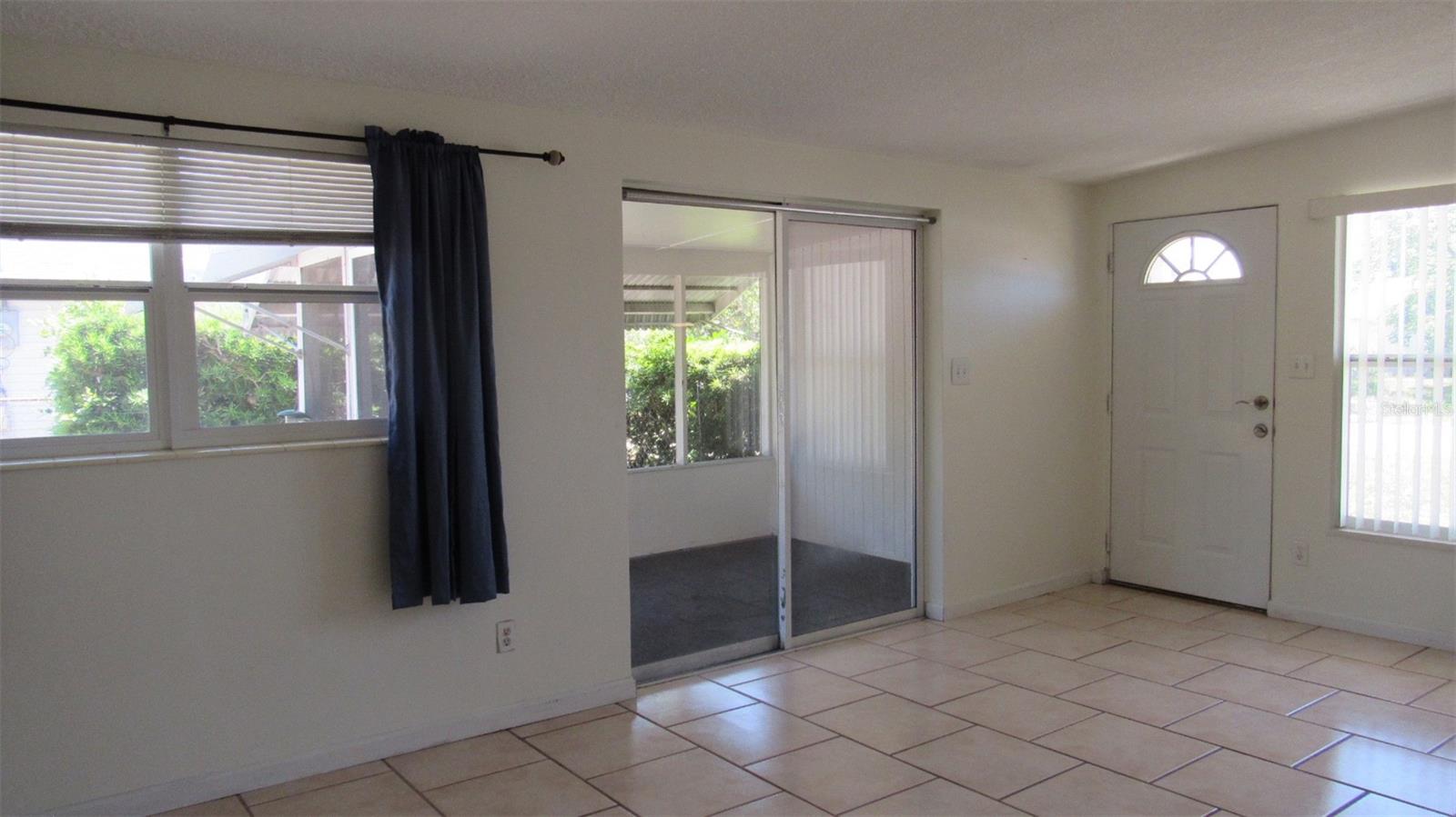 2211 EMORY AVE, BRADENTON, FL, 34207