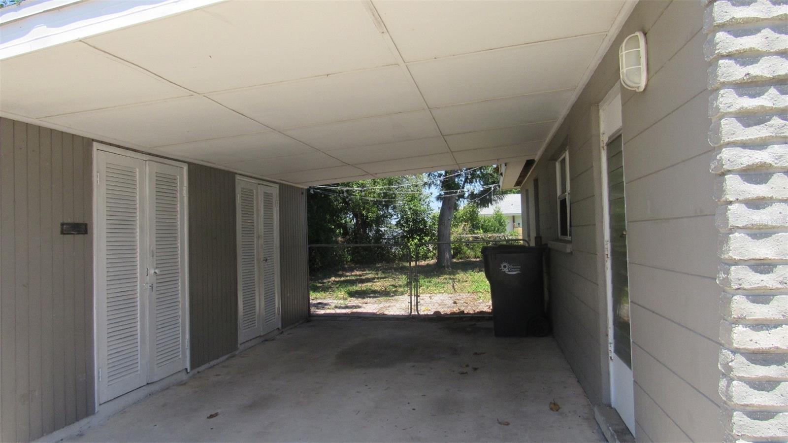 2211 EMORY AVE, BRADENTON, FL, 34207