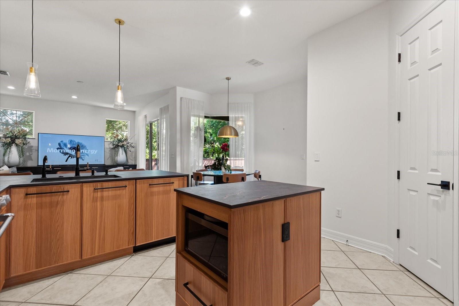 2210 NORTHUMBRIA DR, SANFORD, FL, 32771