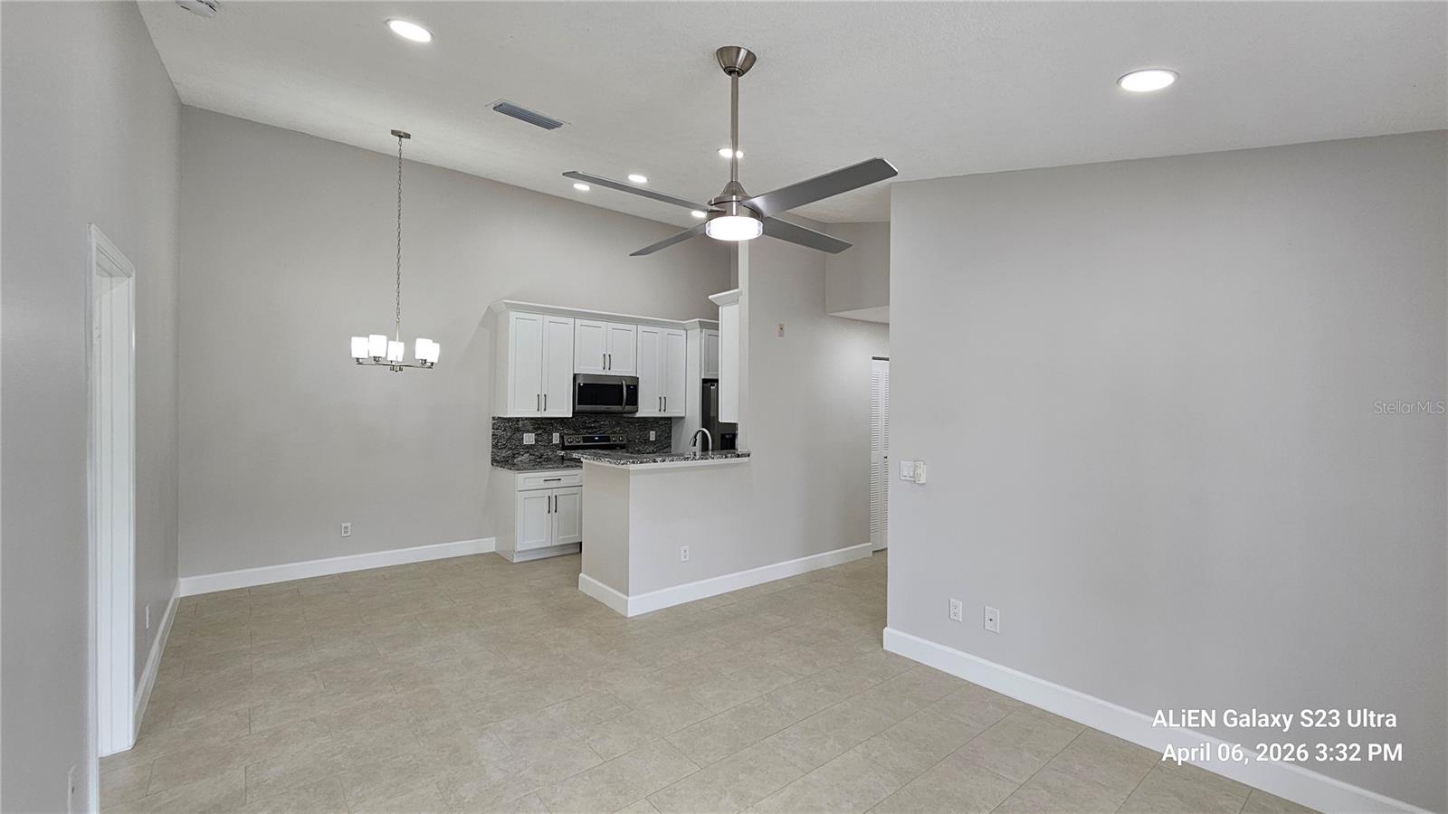 2504 GRASSY POINT DR #204, LAKE MARY, FL, 32746