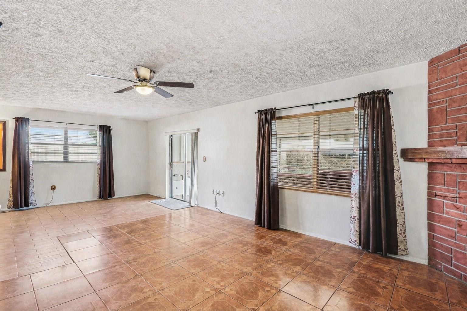 10214 BROWNWOOD AVE, ORLANDO, FL, 32825