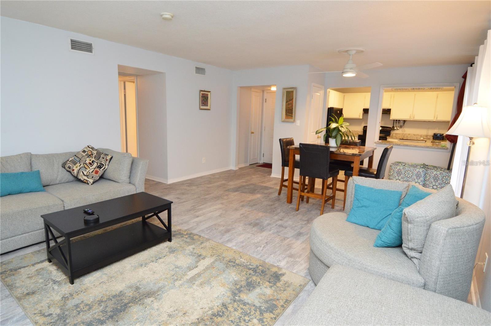 3873 POMPANO DR SE #B, ST PETERSBURG, FL, 33705