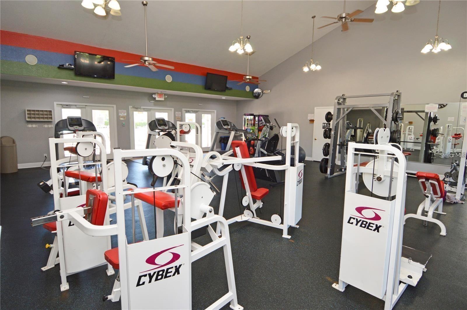 3873 POMPANO DR SE #B, ST PETERSBURG, FL, 33705