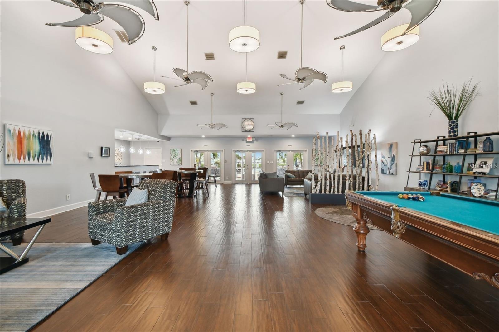 3873 POMPANO DR SE #B, ST PETERSBURG, FL, 33705