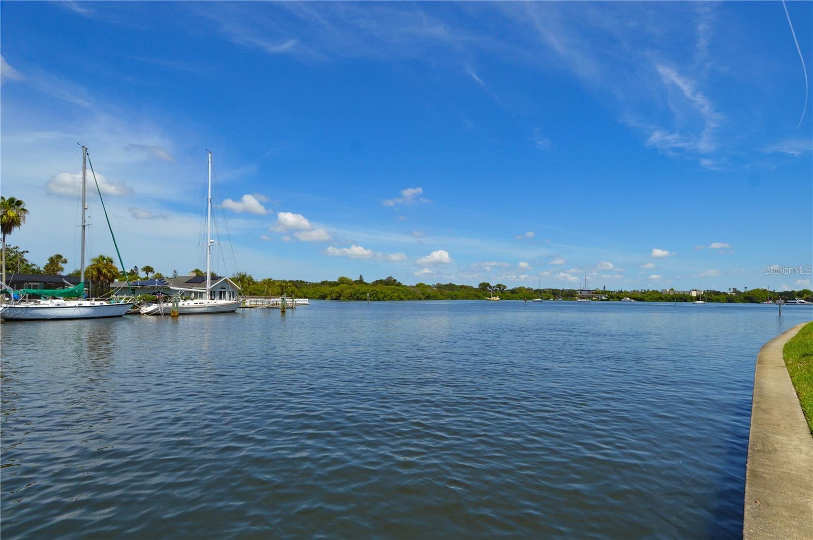 3873 POMPANO DR SE #B, ST PETERSBURG, FL, 33705