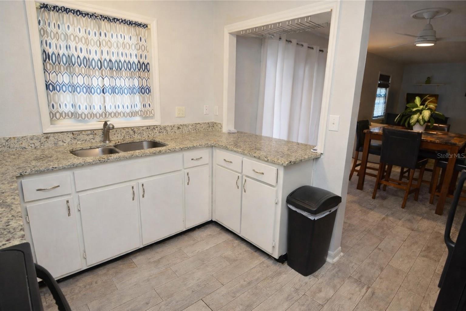 3873 POMPANO DR SE #B, ST PETERSBURG, FL, 33705