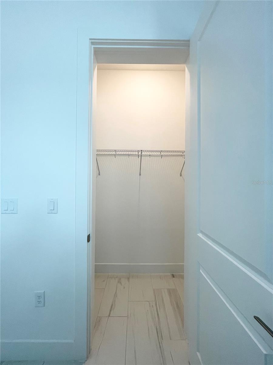 8486 IVY STARK BLVD, WESLEY CHAPEL, FL, 33545