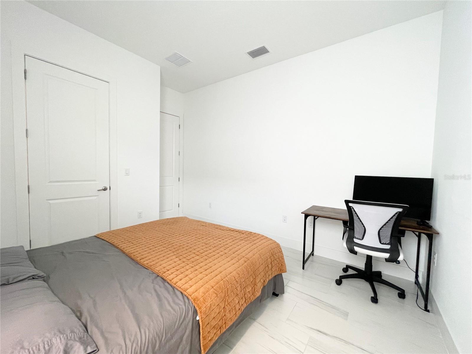 8486 IVY STARK BLVD, WESLEY CHAPEL, FL, 33545