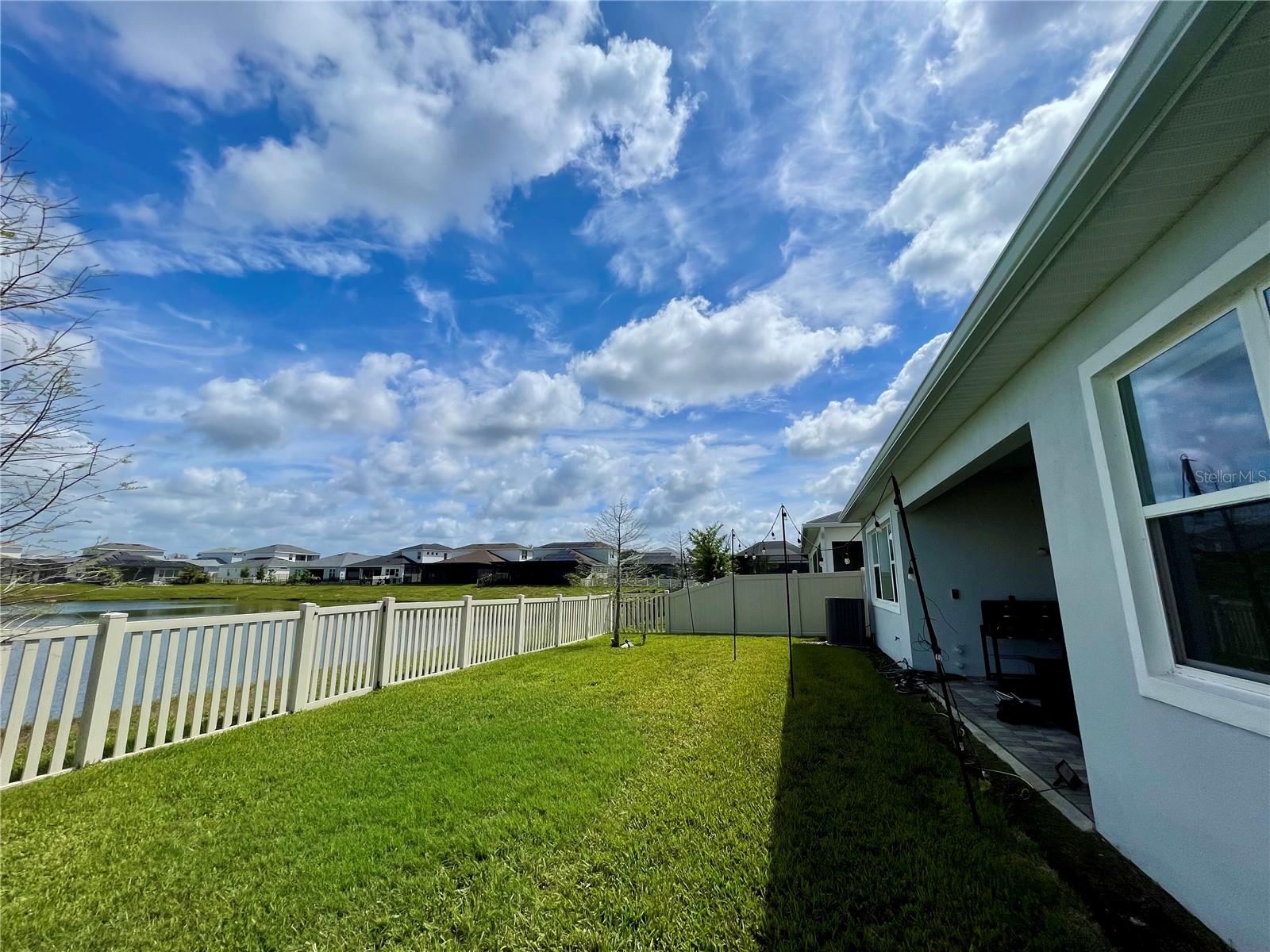 8486 IVY STARK BLVD, WESLEY CHAPEL, FL, 33545