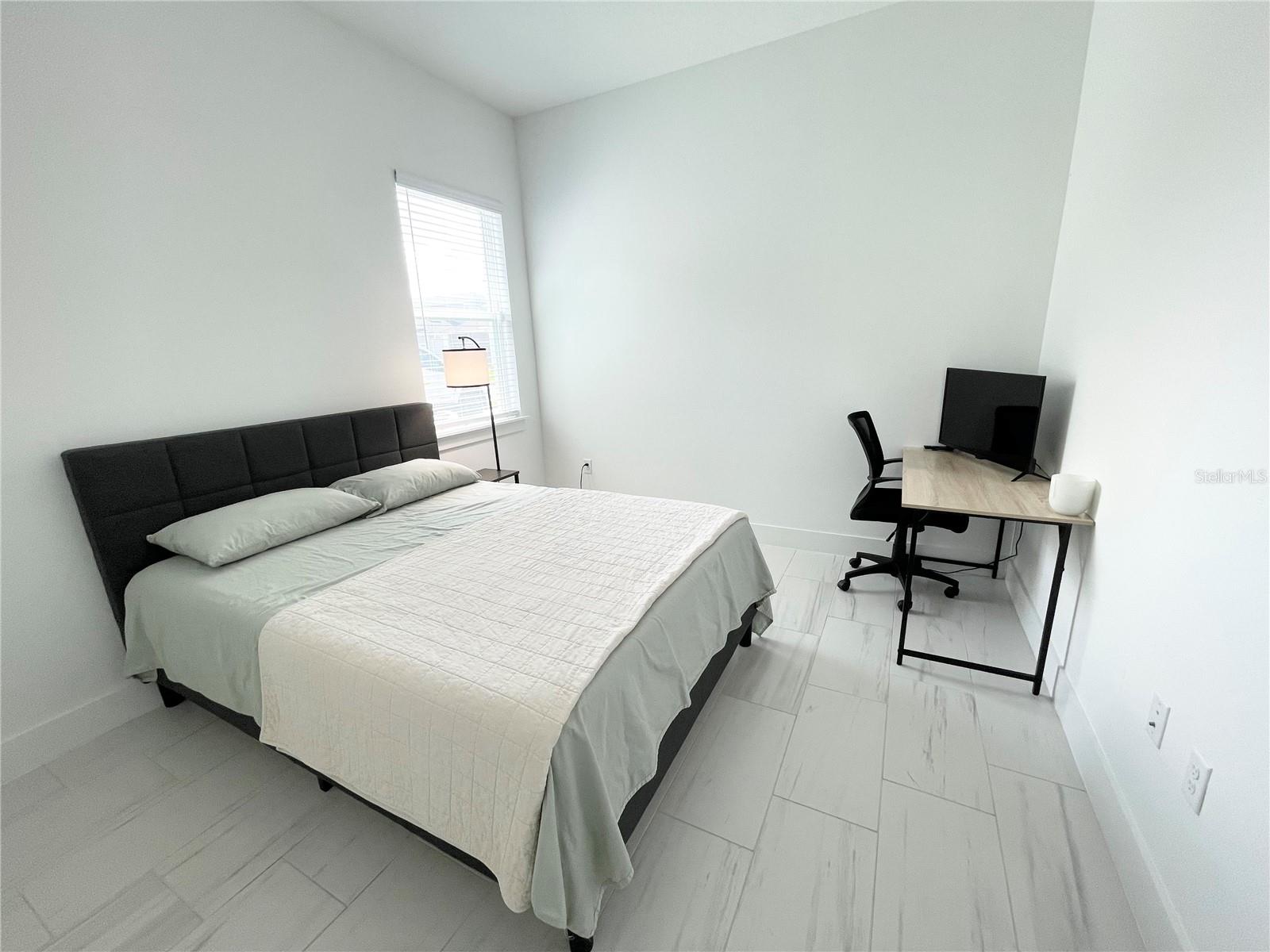 8486 IVY STARK BLVD, WESLEY CHAPEL, FL, 33545