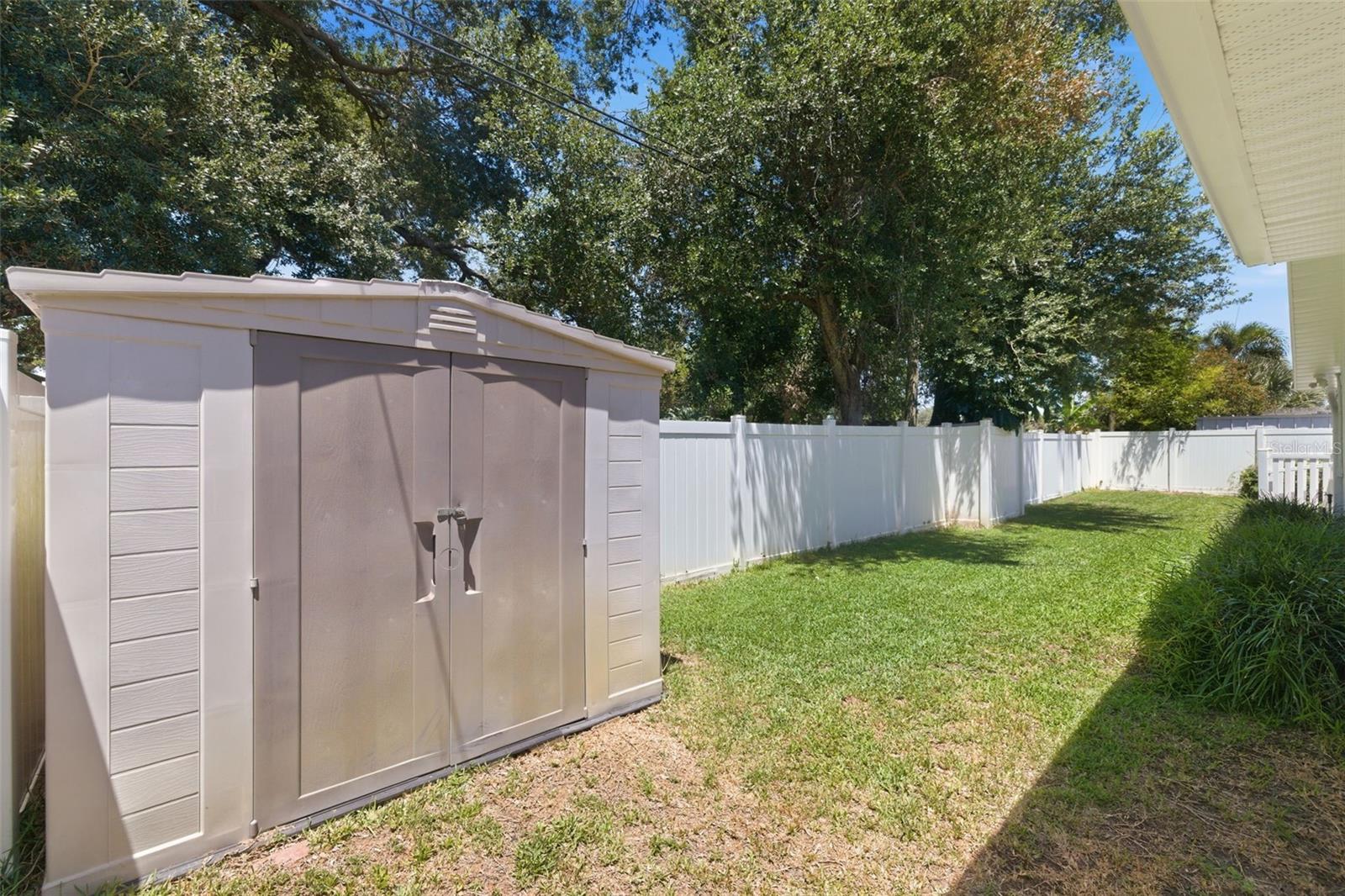 6477 33RD AVE N, ST PETERSBURG, FL, 33710
