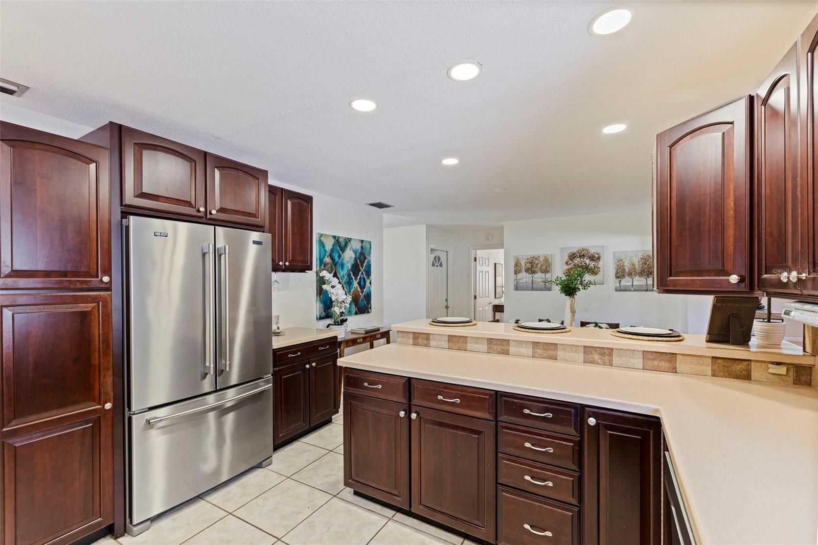 6477 33RD AVE N, ST PETERSBURG, FL, 33710