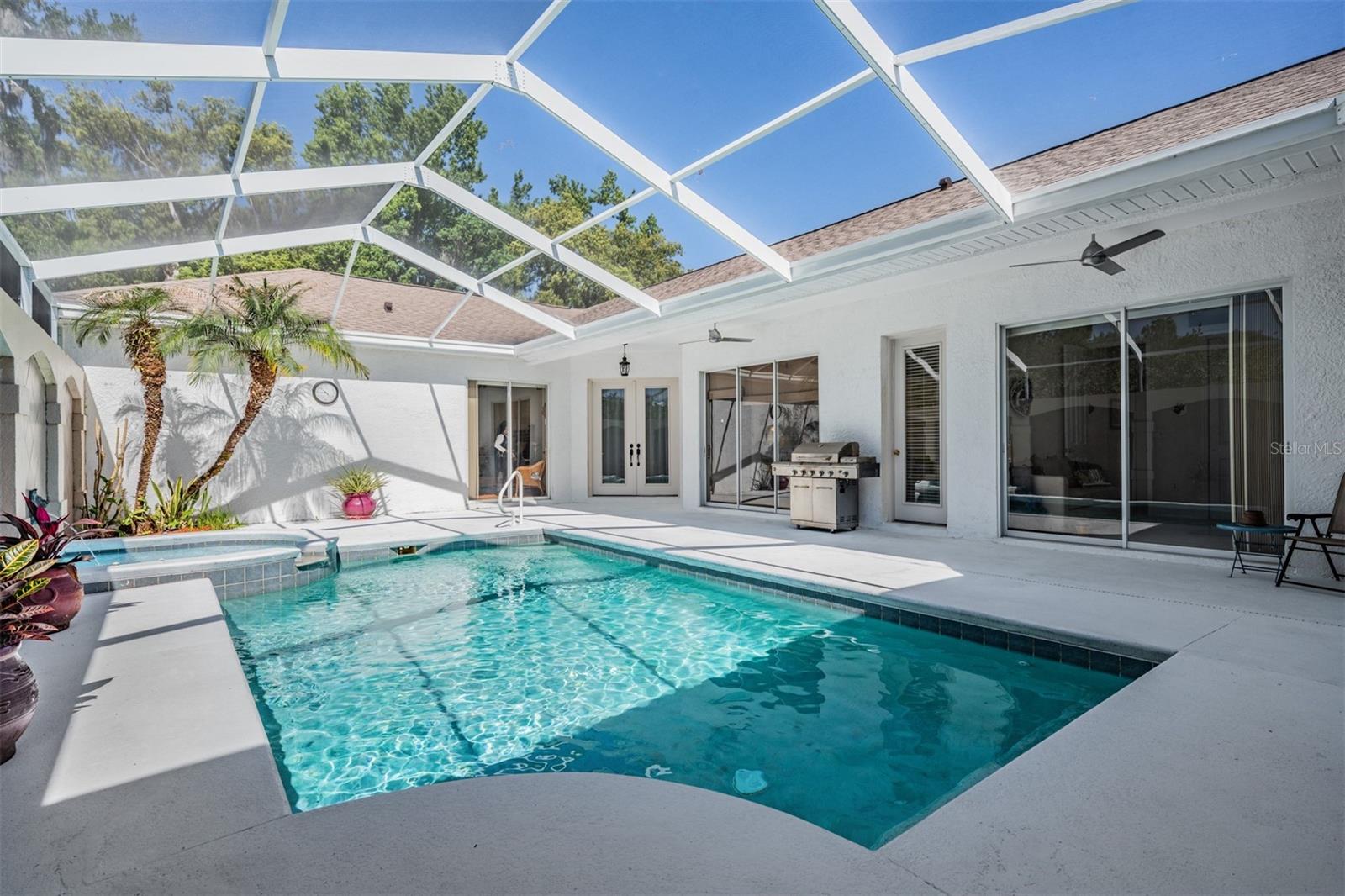 12220 WOODLANDS CIR, DADE CITY, FL, 33525