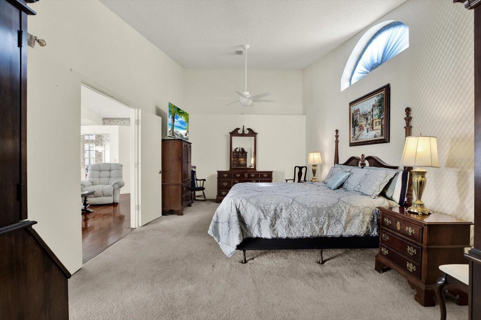 9131 RHETT LN, WEEKI WACHEE, FL, 34613