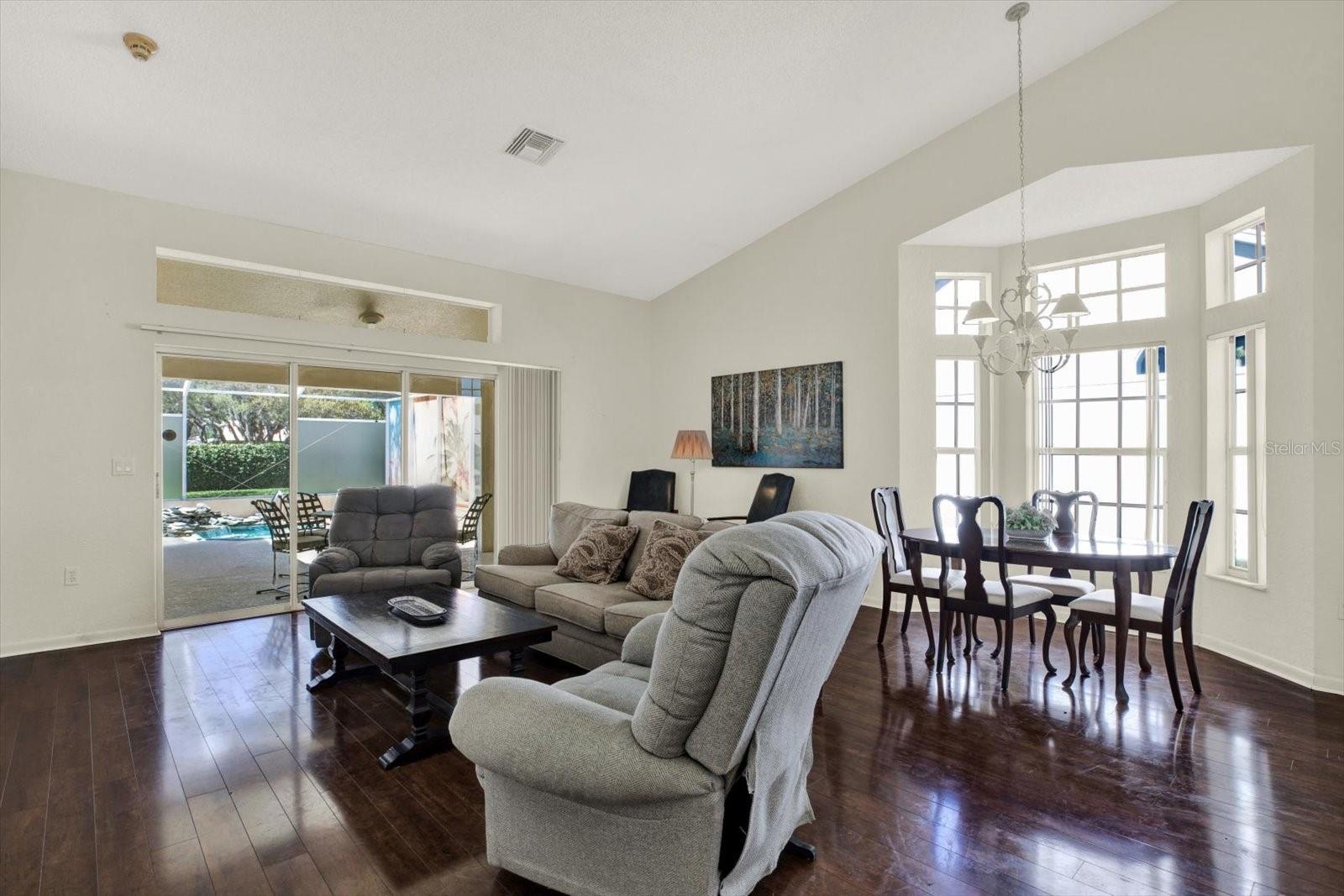 9131 RHETT LN, WEEKI WACHEE, FL, 34613