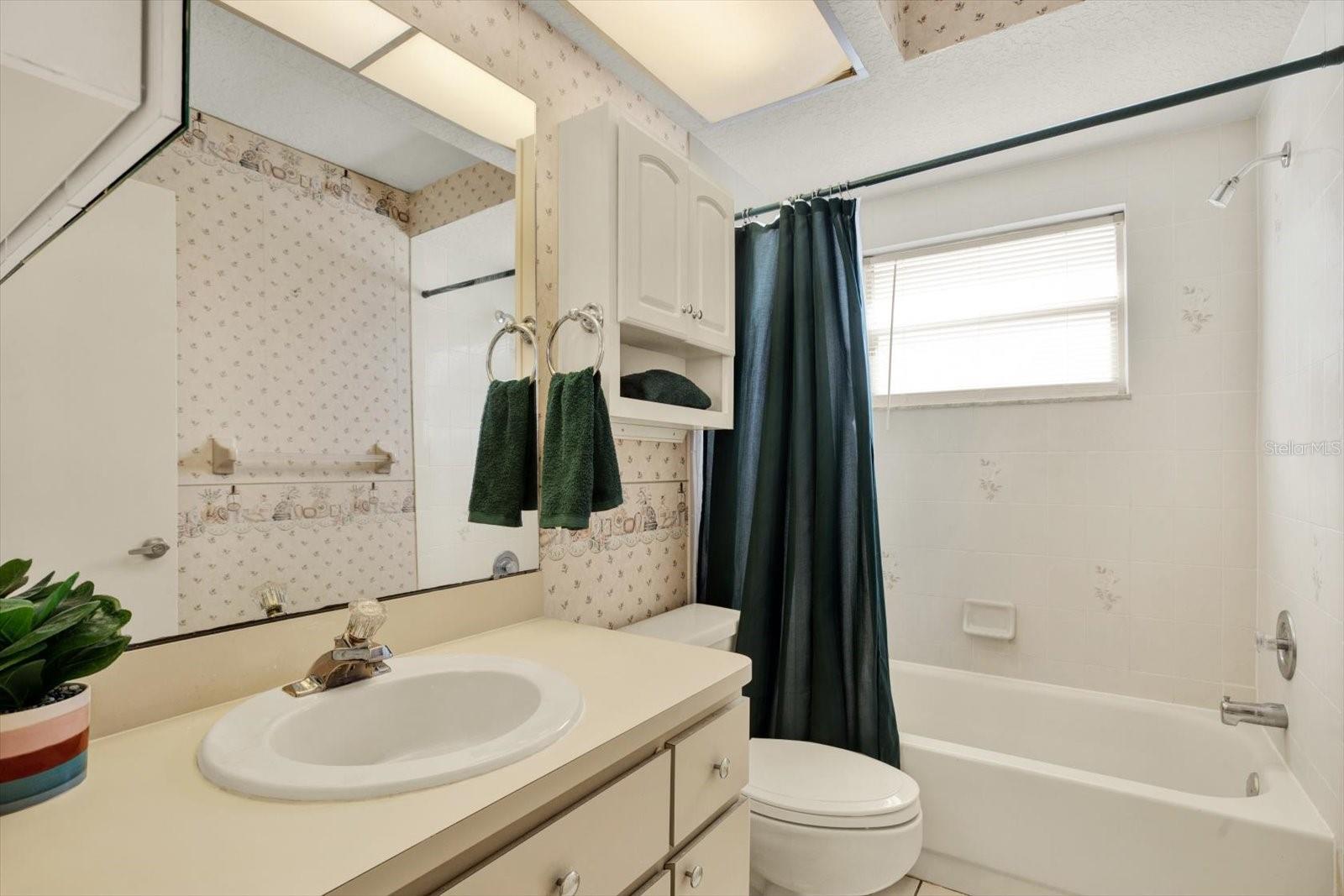 9131 RHETT LN, WEEKI WACHEE, FL, 34613