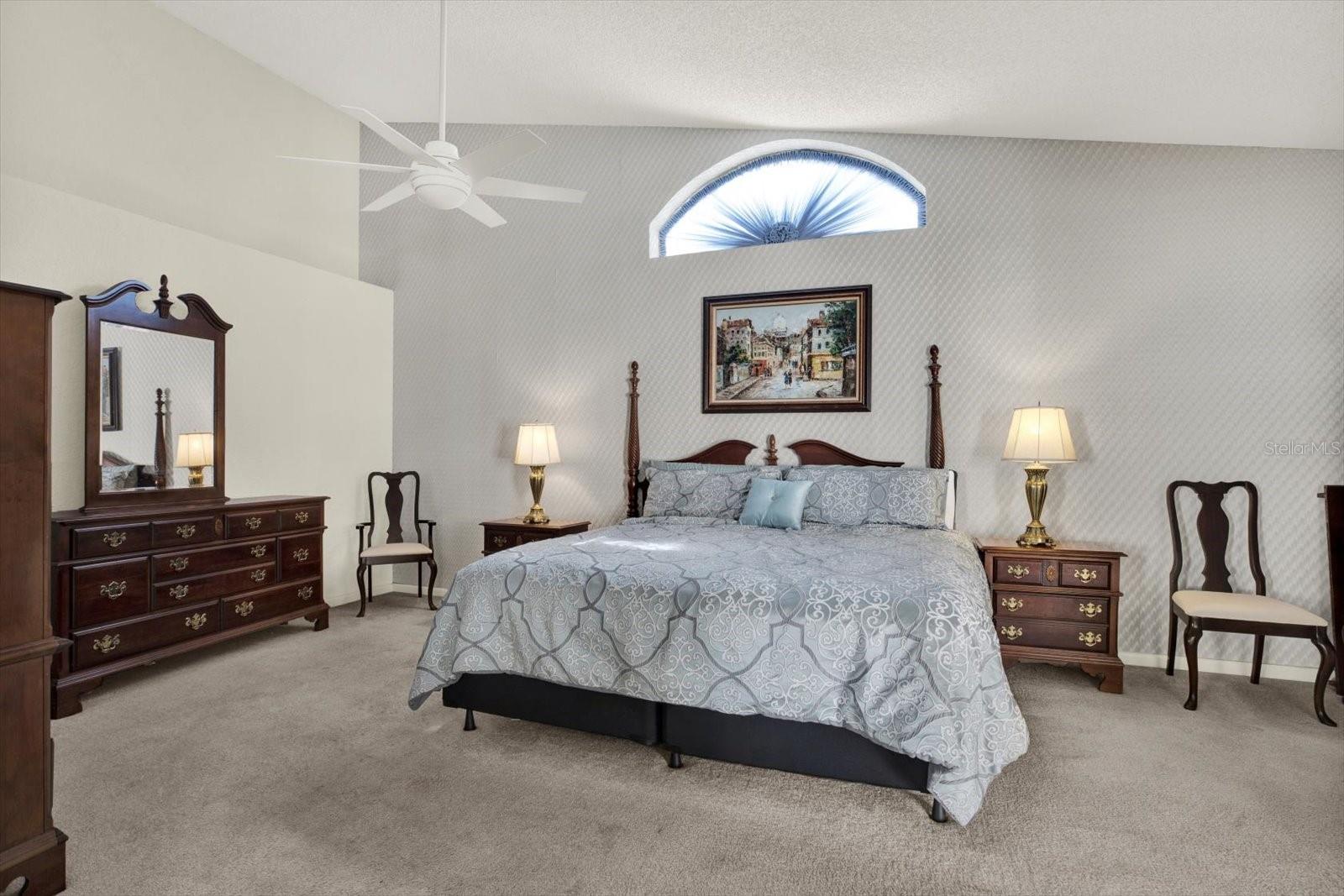 9131 RHETT LN, WEEKI WACHEE, FL, 34613