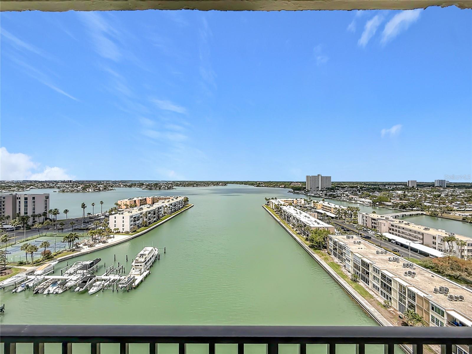 7300 SUN ISLAND DR S, #1403, SOUTH PASADENA, FL, 33707