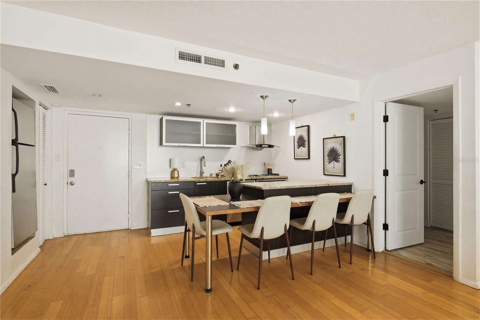 701 S MADISON AVE #420, CLEARWATER, FL, 33756