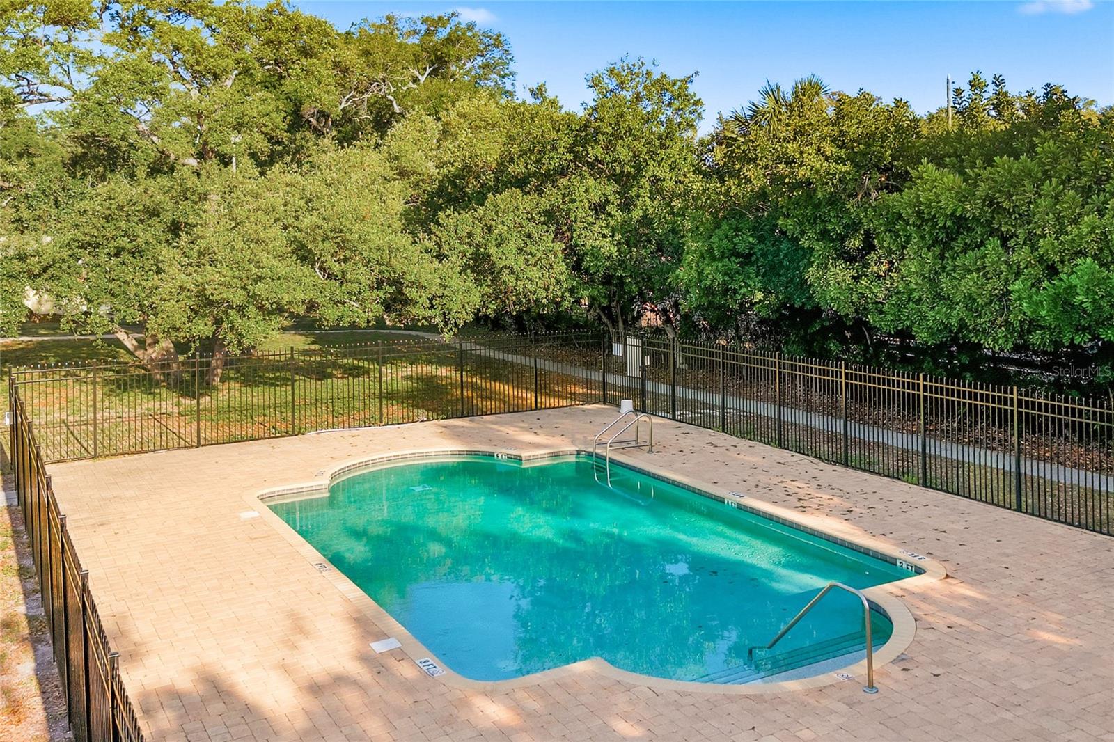 701 S MADISON AVE #420, CLEARWATER, FL, 33756