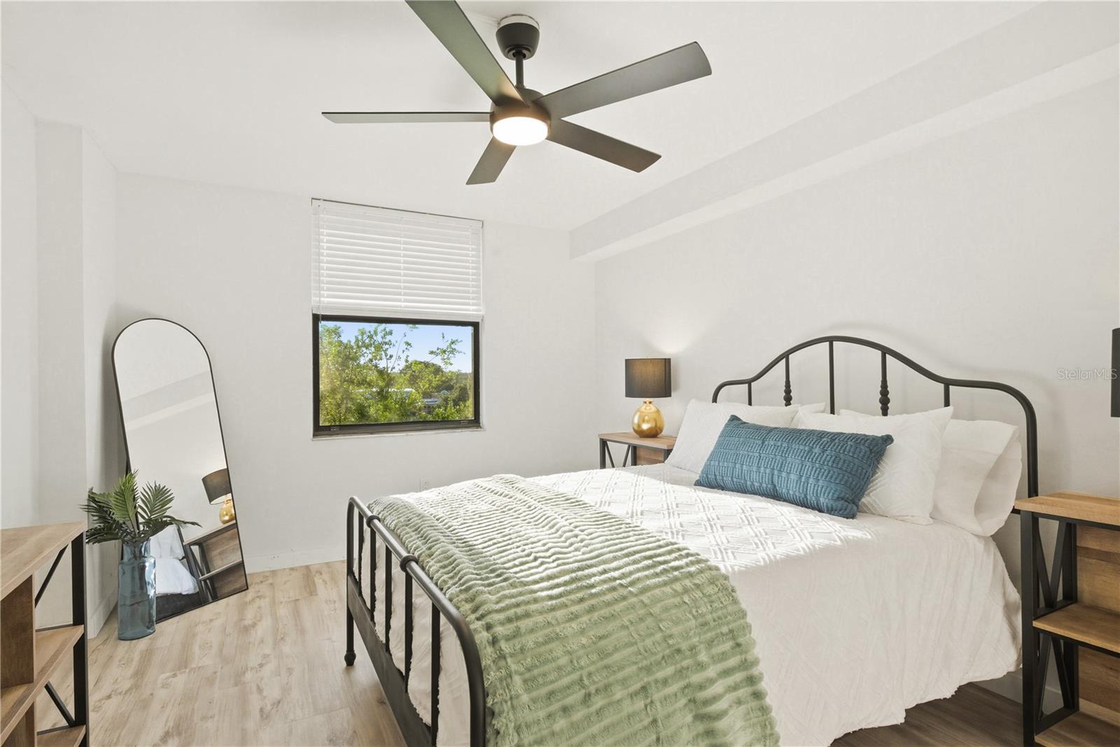 701 S MADISON AVE #420, CLEARWATER, FL, 33756