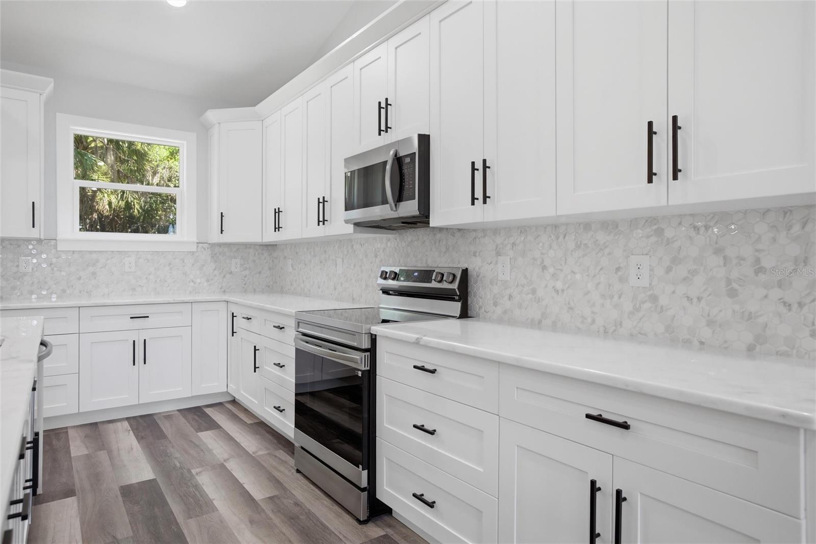 2440 HIAWATHA ST, PORT CHARLOTTE, FL, 33948