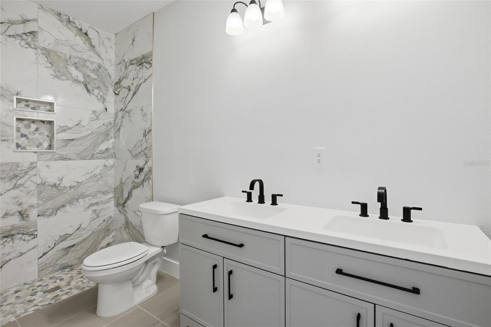 2440 HIAWATHA ST, PORT CHARLOTTE, FL, 33948