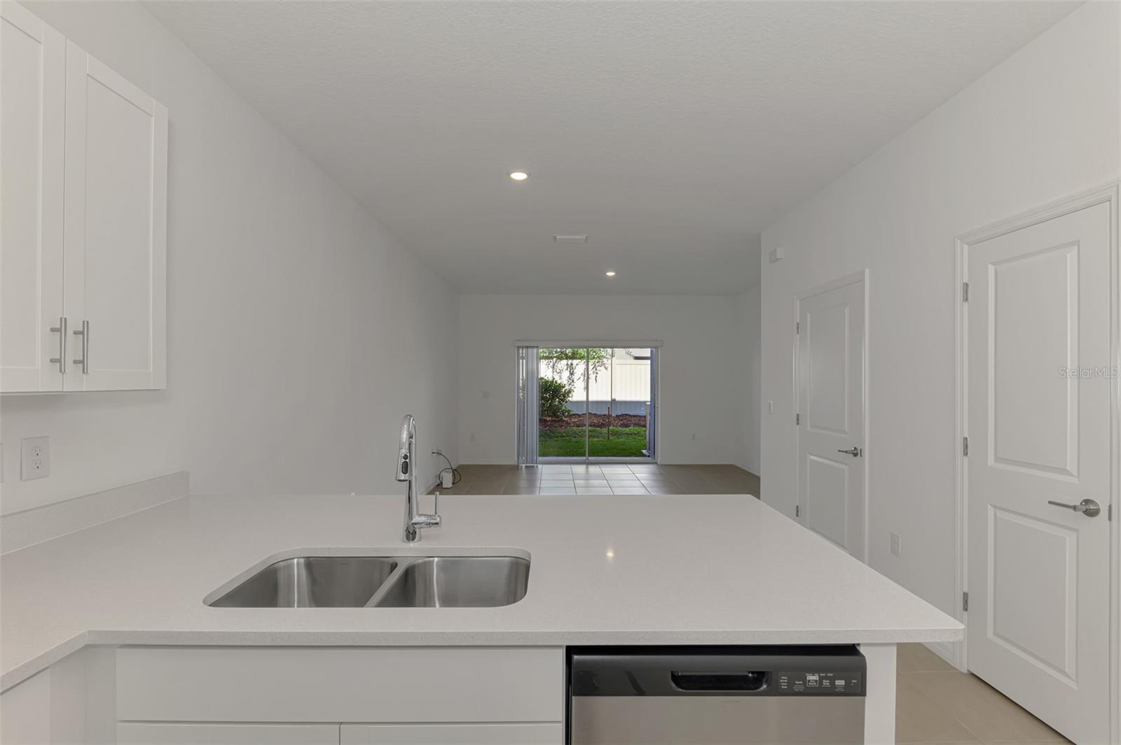 8540 DAYBREAK ST, SARASOTA, FL, 34241