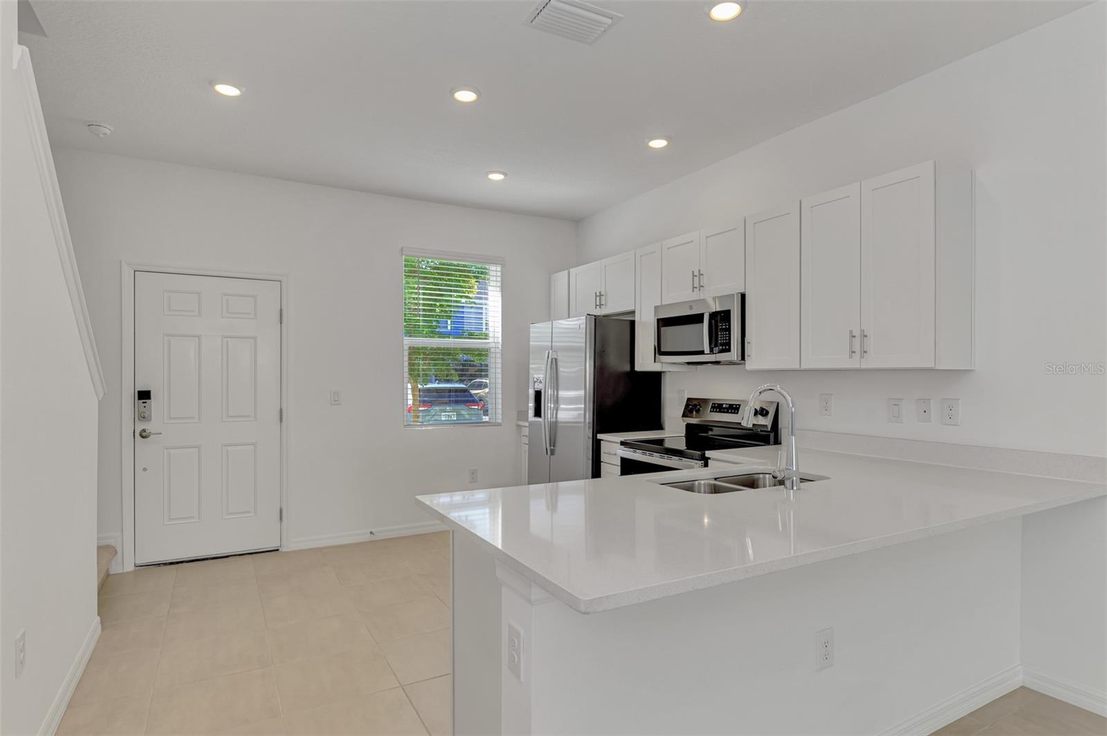 8540 DAYBREAK ST, SARASOTA, FL, 34241