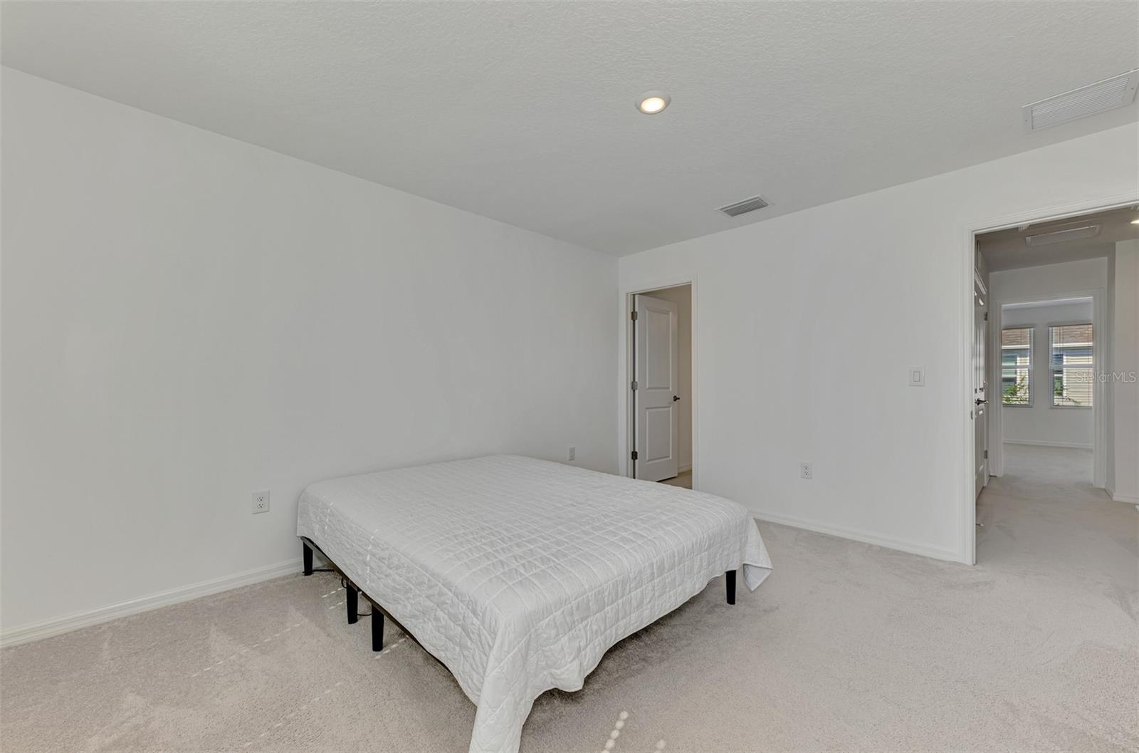 8540 DAYBREAK ST, SARASOTA, FL, 34241