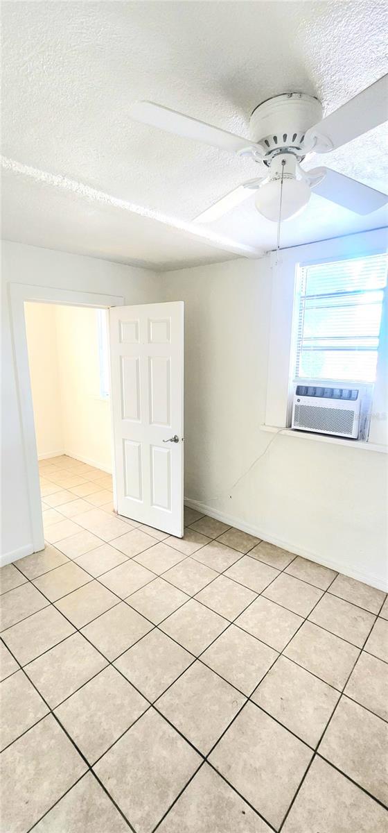 301 SE AVENUE B #2, WINTER HAVEN, FL, 33880