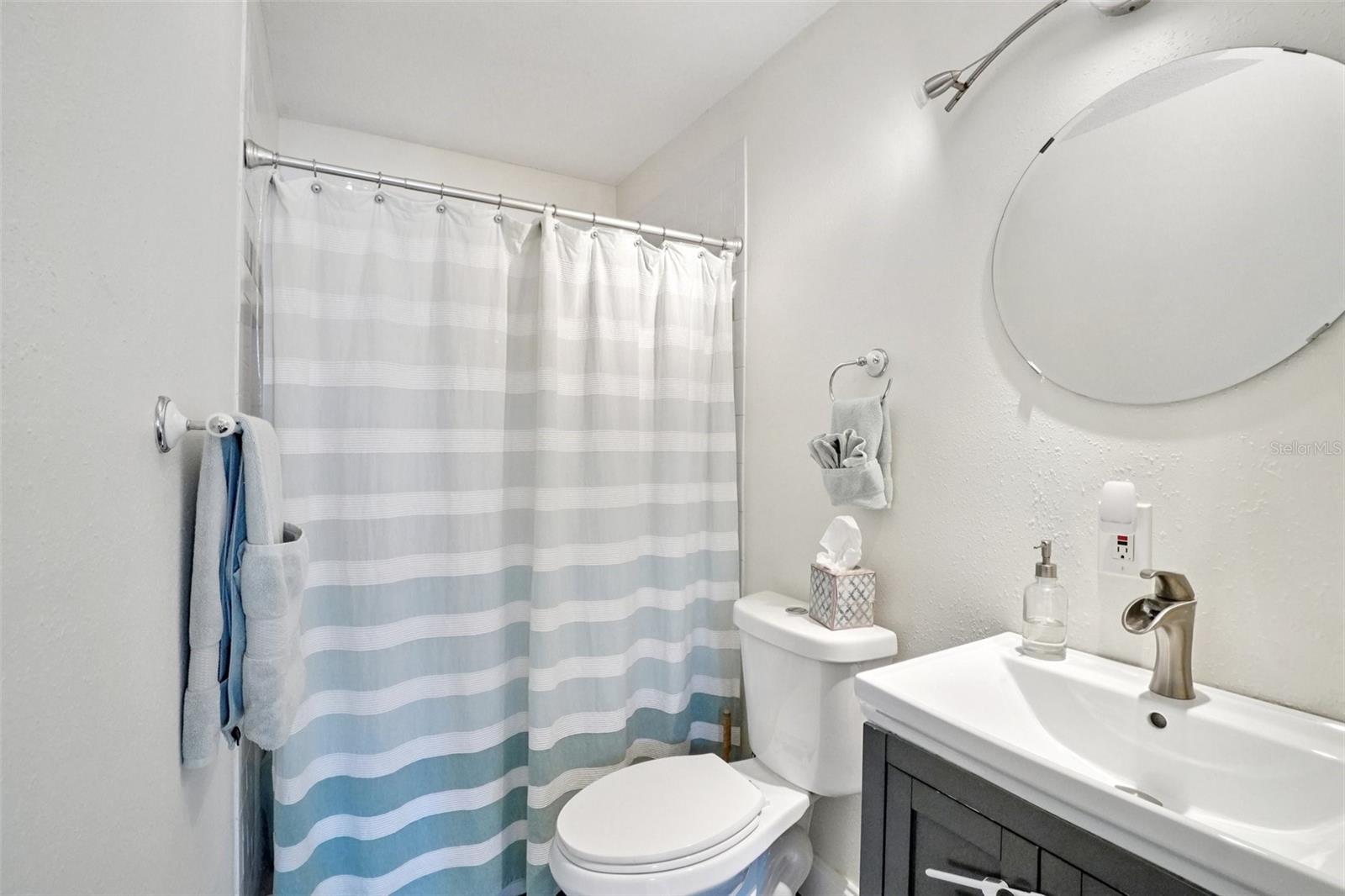 3007 N WOODROW AVE, TAMPA, FL, 33603