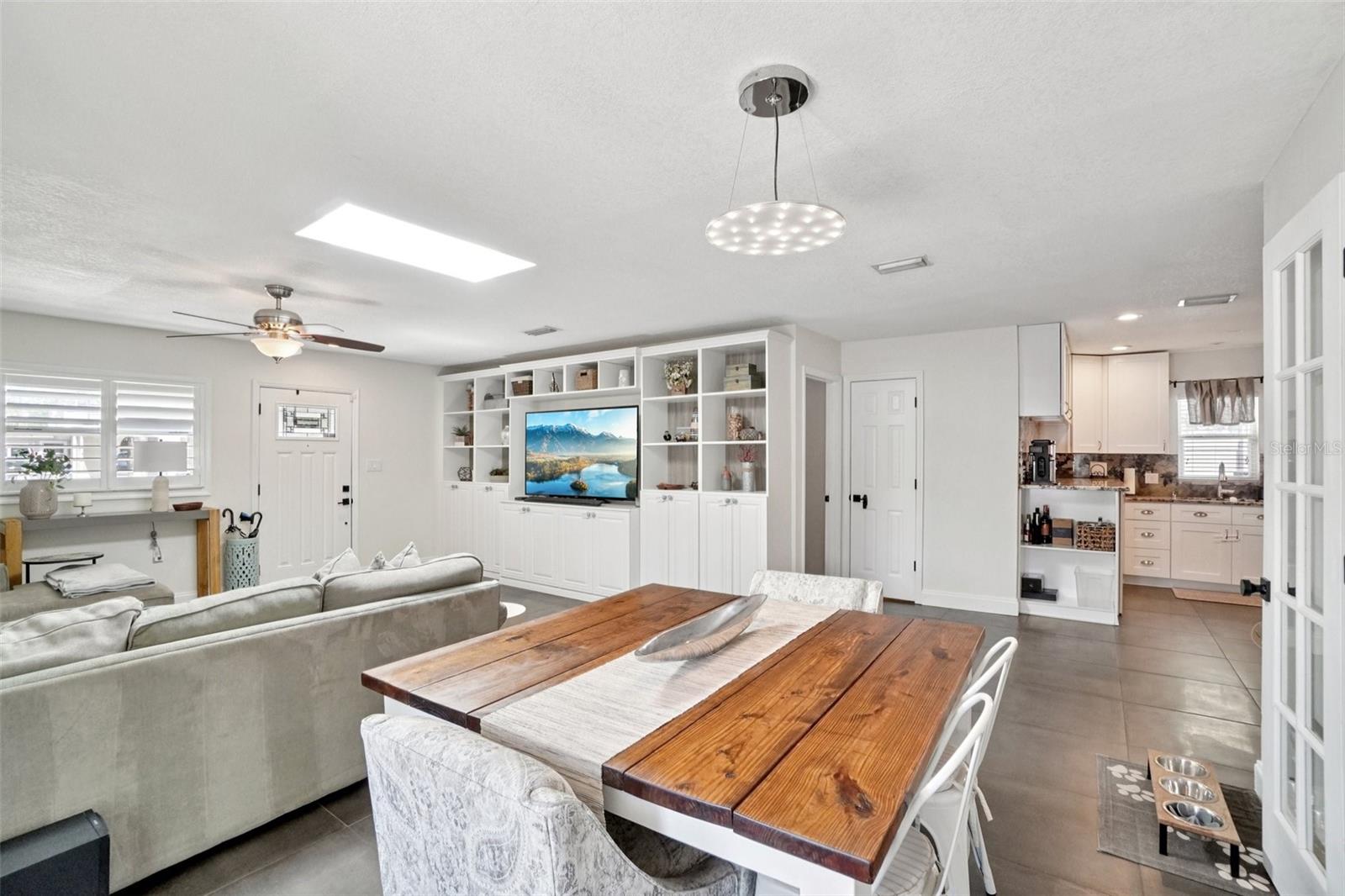 3007 N WOODROW AVE, TAMPA, FL, 33603