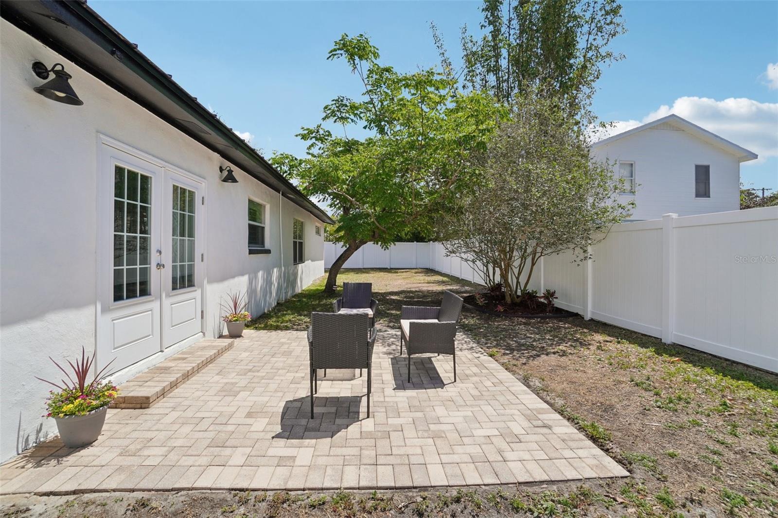 3007 N WOODROW AVE, TAMPA, FL, 33603