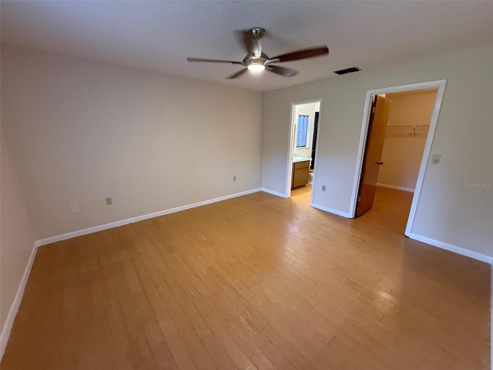 5072 LAKEWOOD DR, DADE CITY, FL, 33523