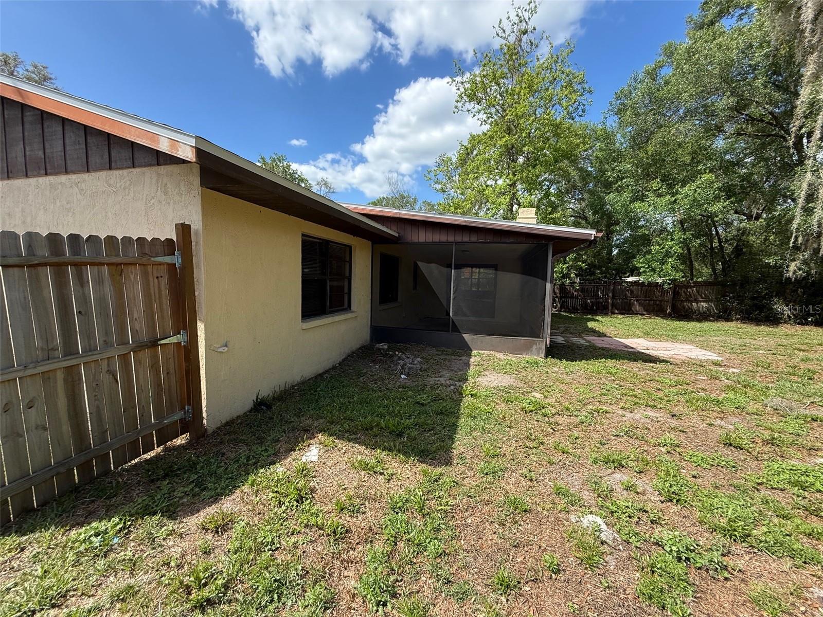 5072 LAKEWOOD DR, DADE CITY, FL, 33523