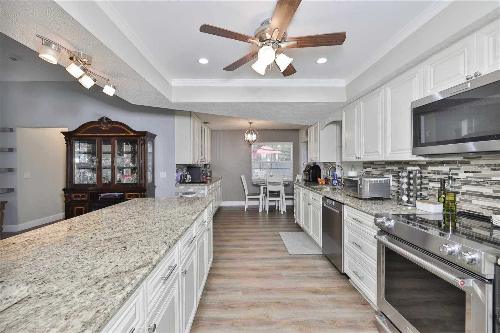 3931 APPLETREE DR, VALRICO, FL, 33594