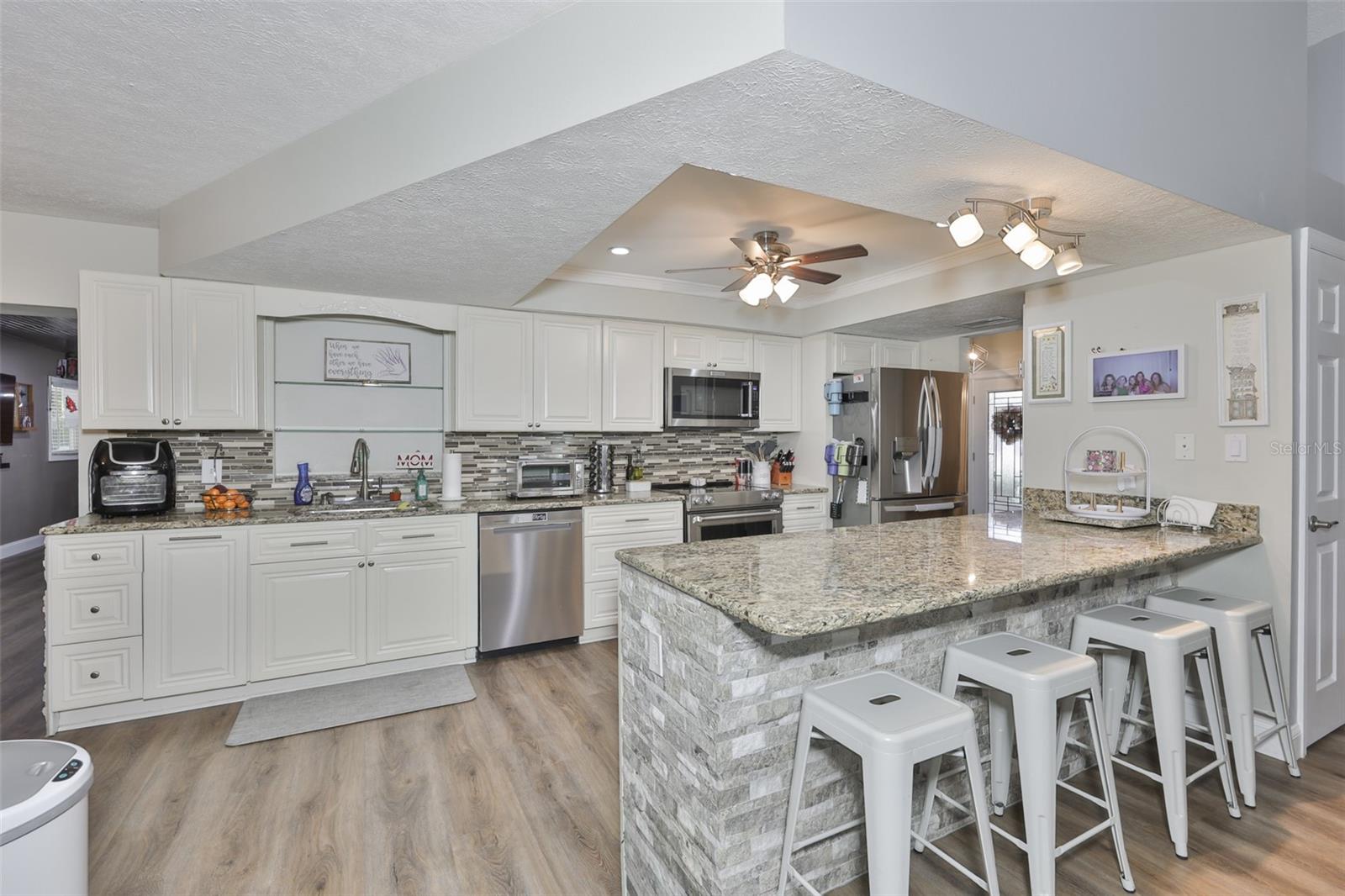 3931 APPLETREE DR, VALRICO, FL, 33594