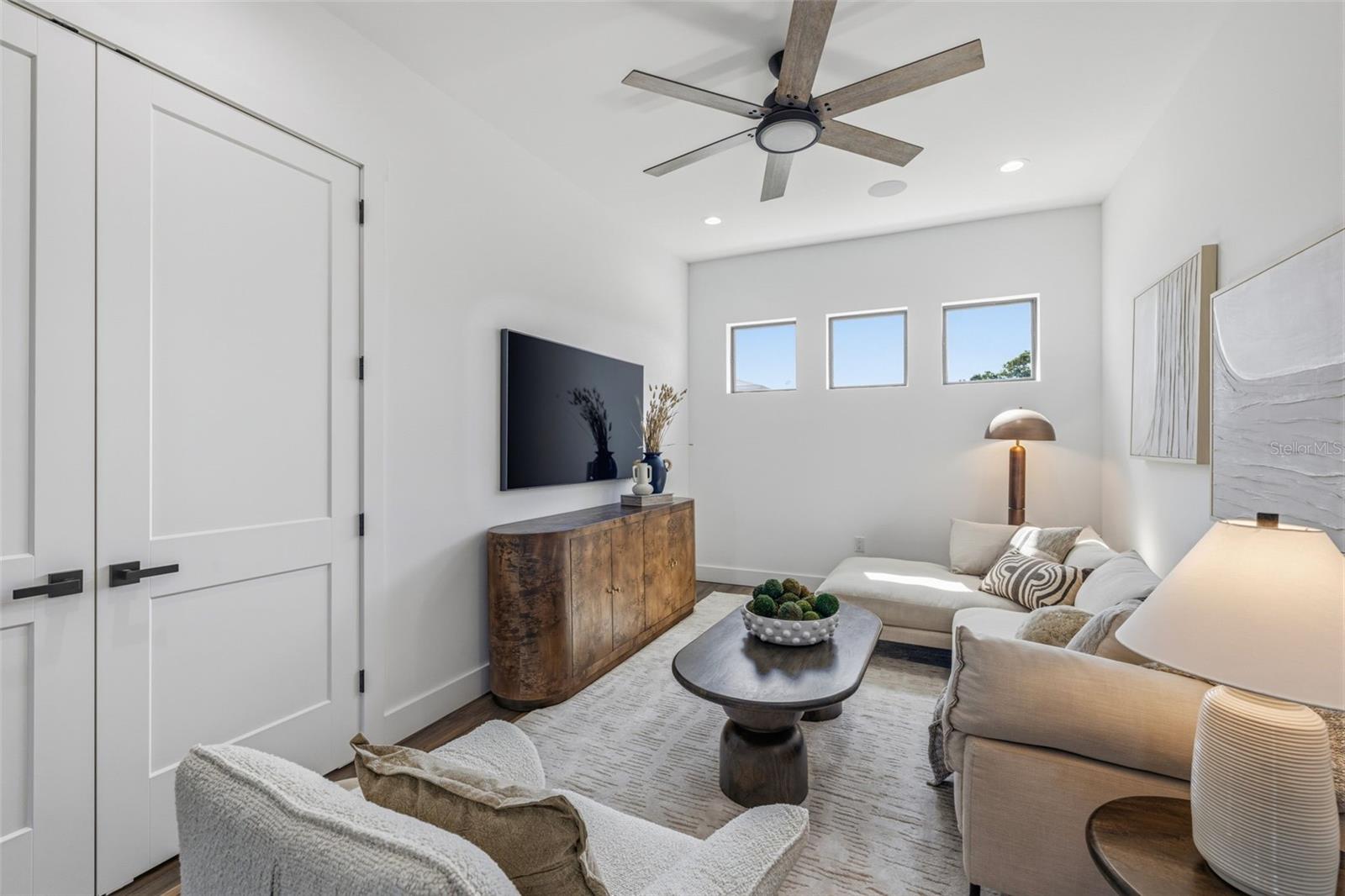 7501 S SHERRILL ST, TAMPA, FL, 33616